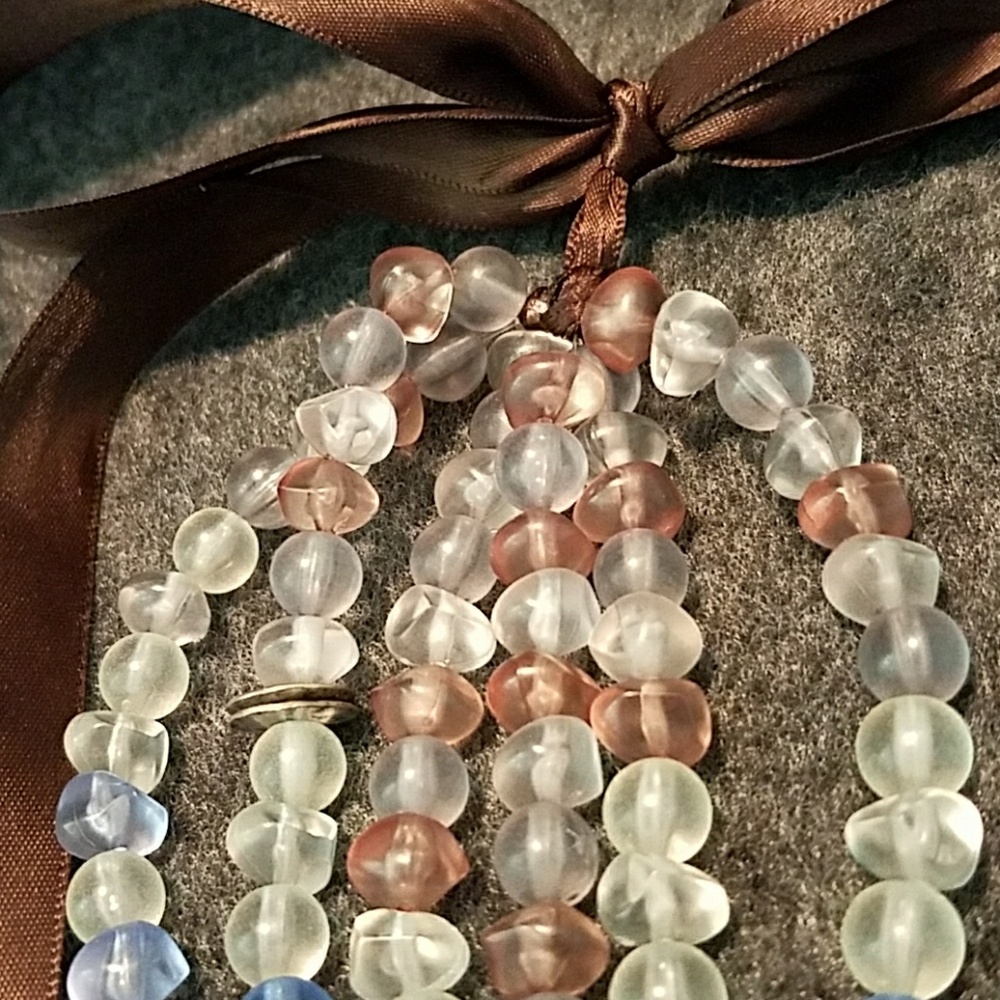 Necklace - Picture 4 of 4